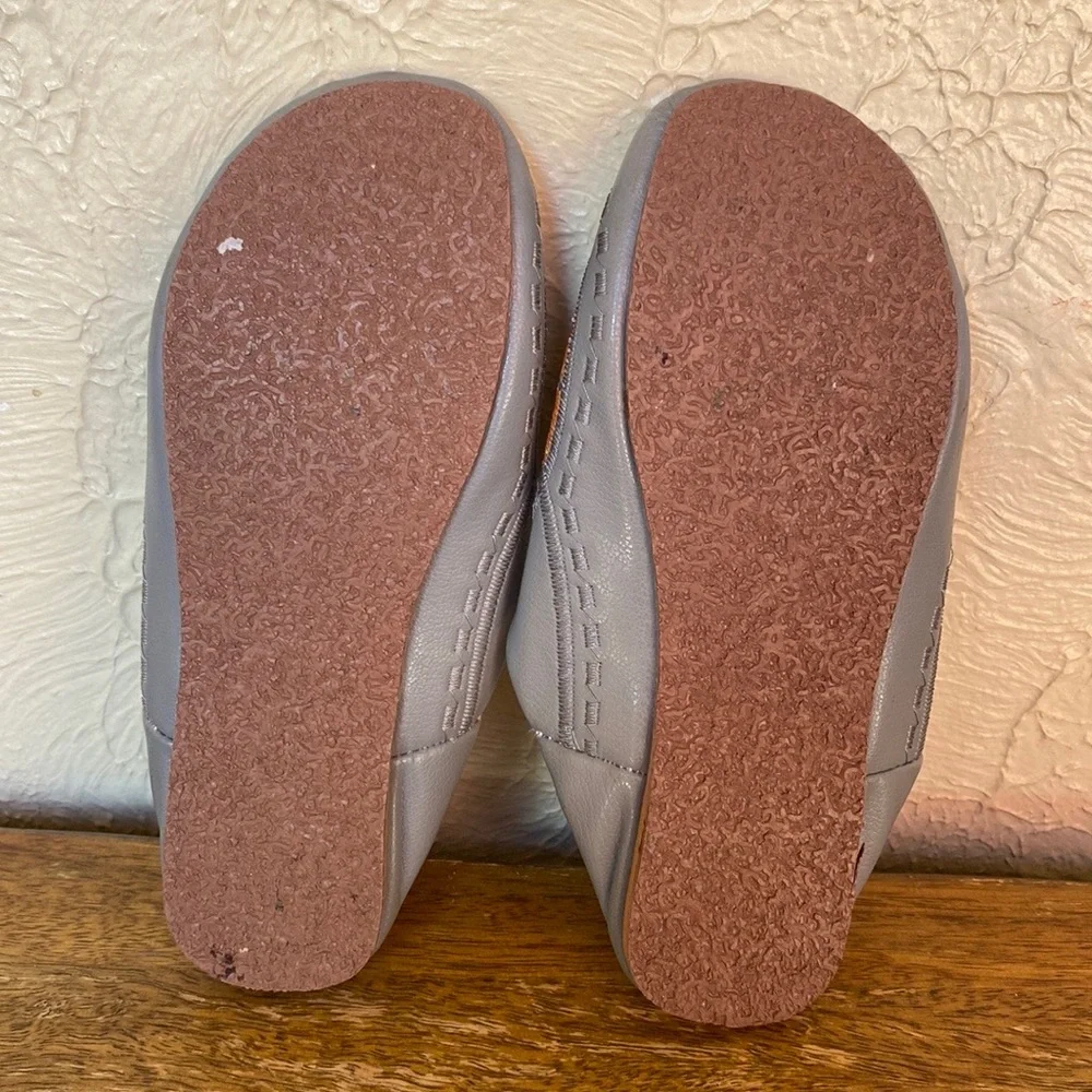 Toddler Slippers From Morocco! ✨ size 1.5